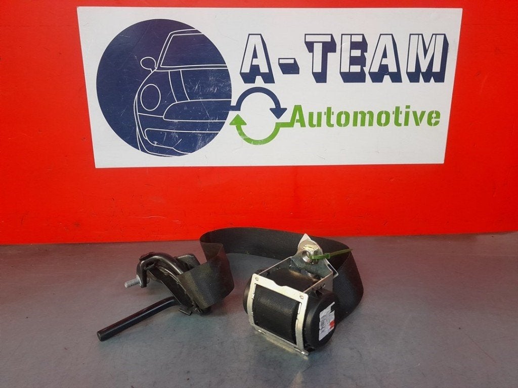 VEILIGHEIDSGORDEL LINKS VOOR Mini Mini Open (R57), Gebruikt, Mini, Petuelring 130
80809  München, DE, Minikundenbetreuung@mini.de