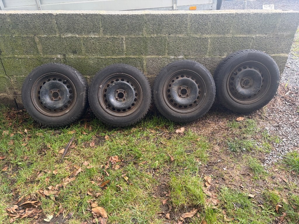 Pneus hiver 185/65 R15, Autos : Pièces & Accessoires, 15 pouces, Pneus hiver, 185 mm, Pneu(s)