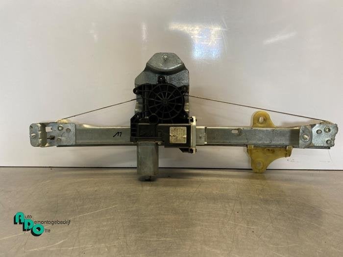 Ruitmechaniek 4Deurs links-voor van een Renault Clio (Clio 4, Gebruikt, -, Renault, -