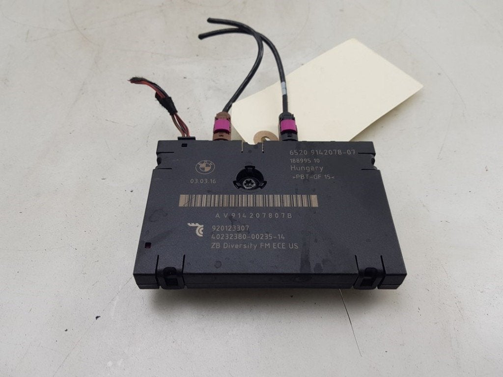 ANTENNE VERSTERKER BMW Z4 Roadster (E89) (|65209142078|), Auto-onderdelen, Gebruikt, BMW, Petuelring 130
80809  München, DE, Bayerische Motoren Werke AG