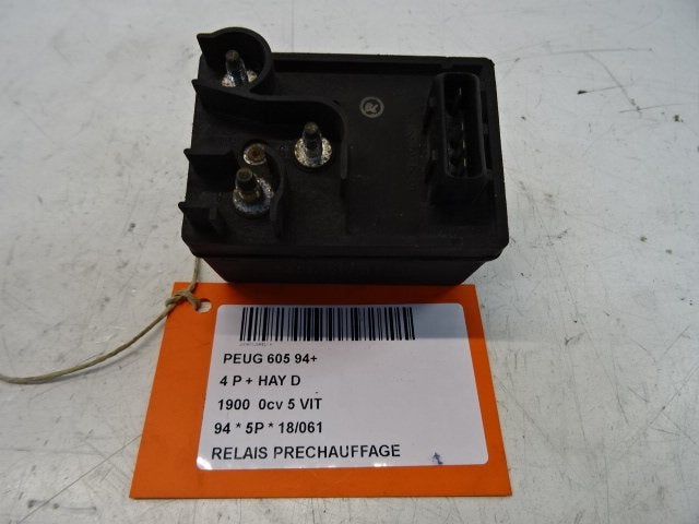 RELAIS BOUGIE PRECHAUFFAGE Peugeot 605 (6B) (0281003004), Utilisé, Peugeot