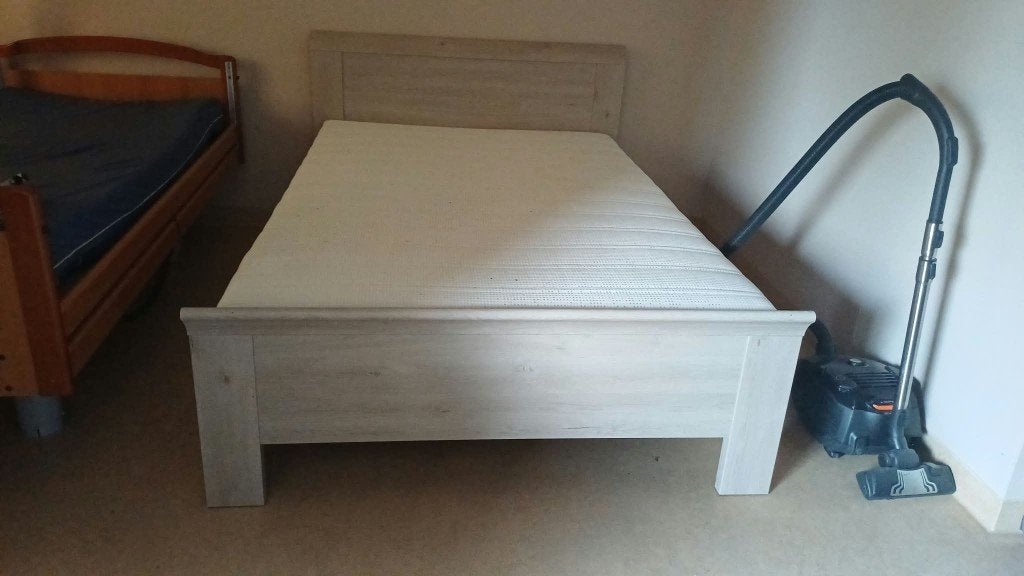 bed, Huis en Inrichting, Ophalen, Eenpersoons, Zo goed als nieuw, 200 cm
