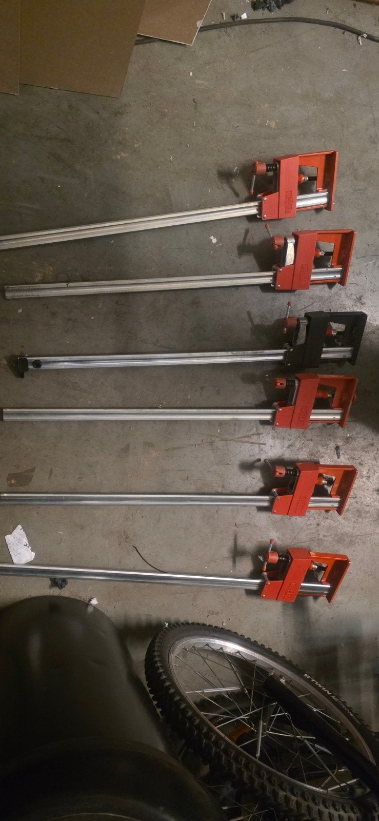 Lot de 6 serre-joints parallèles BESSEY, Bricolage & Construction, Outillage | Outillage à main, Enlèvement