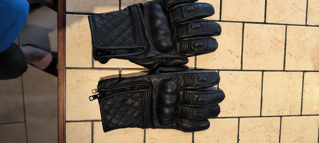 Gant moto taille 11 MOdeka, Ophalen