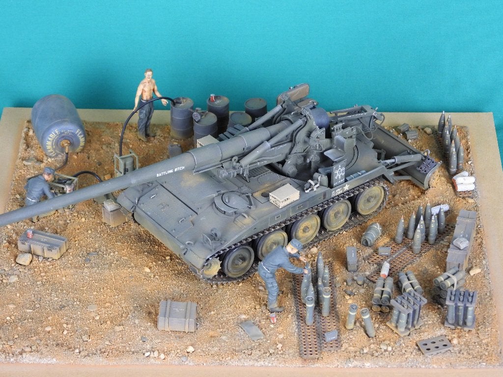 M107 Mad Dod in action 1/35, Hobby en Vrije tijd, Ophalen, Zo goed als nieuw, 1:35 tot 1:50, Diorama