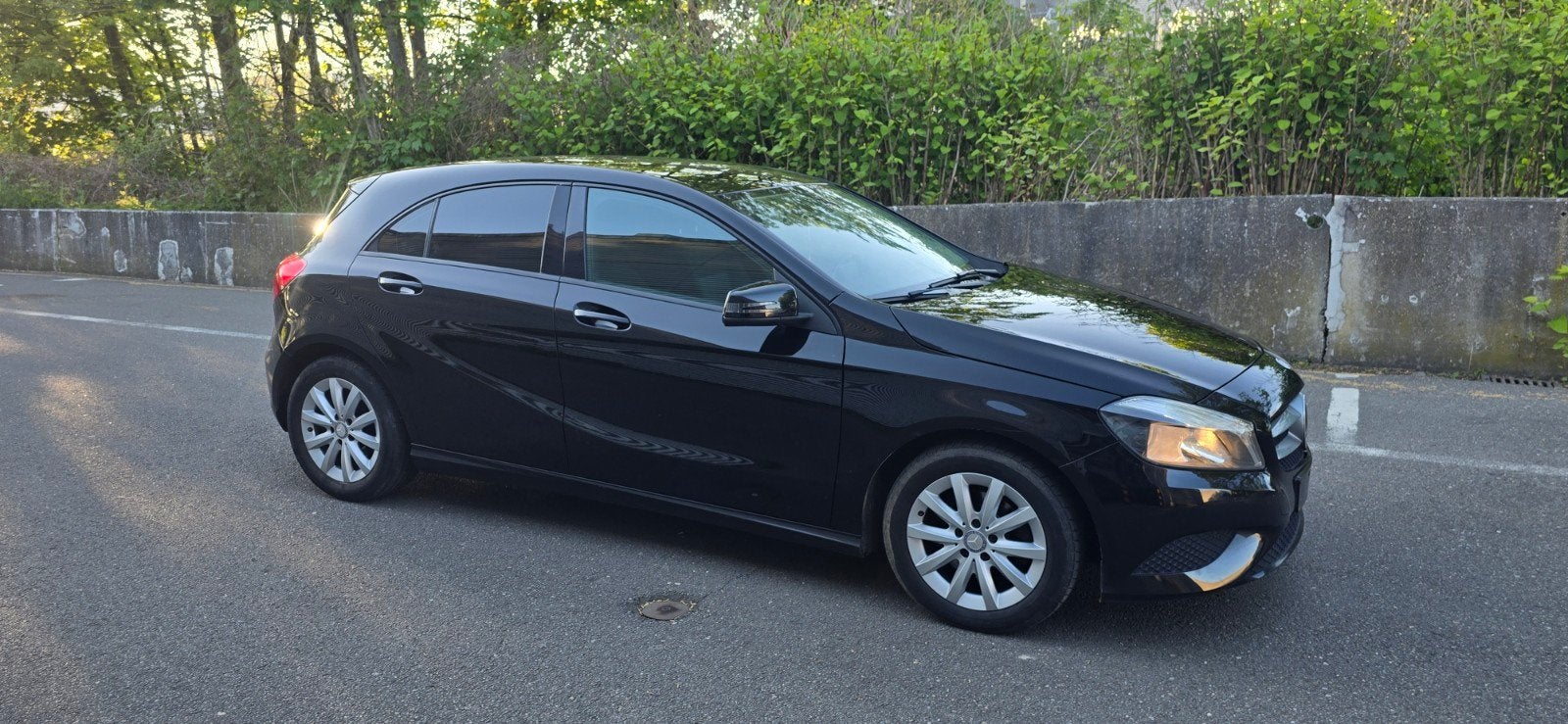 2015 Mercedes a180 automaat benzine 1.6 km159.000, Auto's, Automaat, Euro 6, 1600 cc, Bedrijf