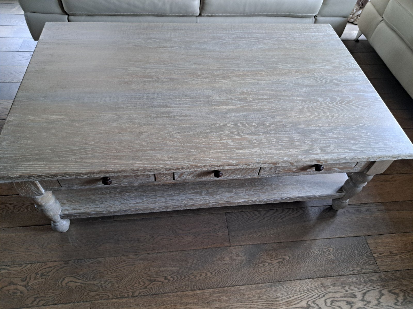 mooie massief eiken salontafel, Ophalen, Zo goed als nieuw