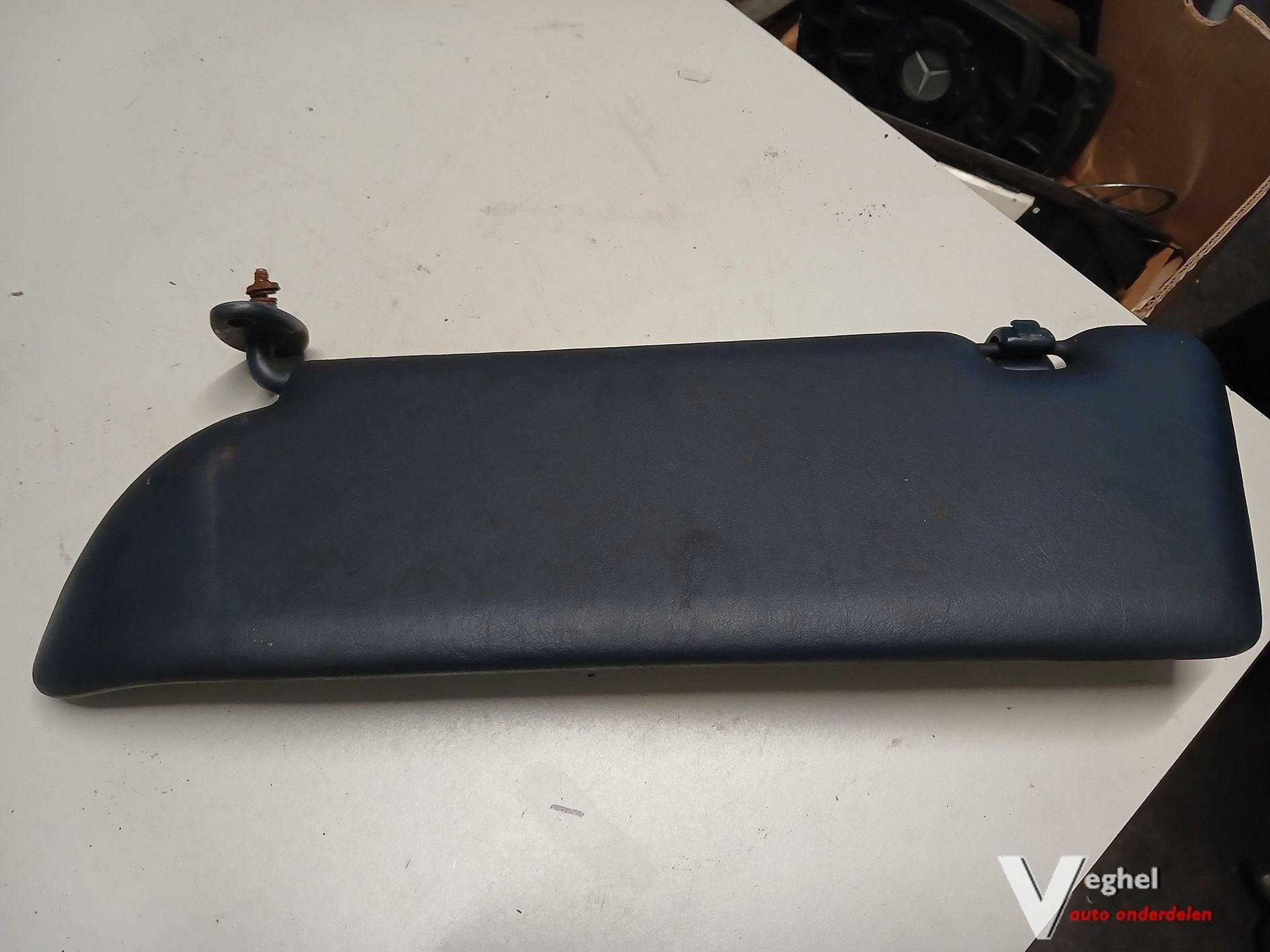 MB W126 sedan 2.8B 25-00235 Zonneklep Links '84, -, Utilisé, -, -