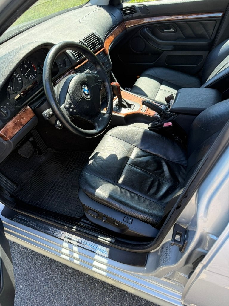 BMW 535i E39, oldtimer, foto 11