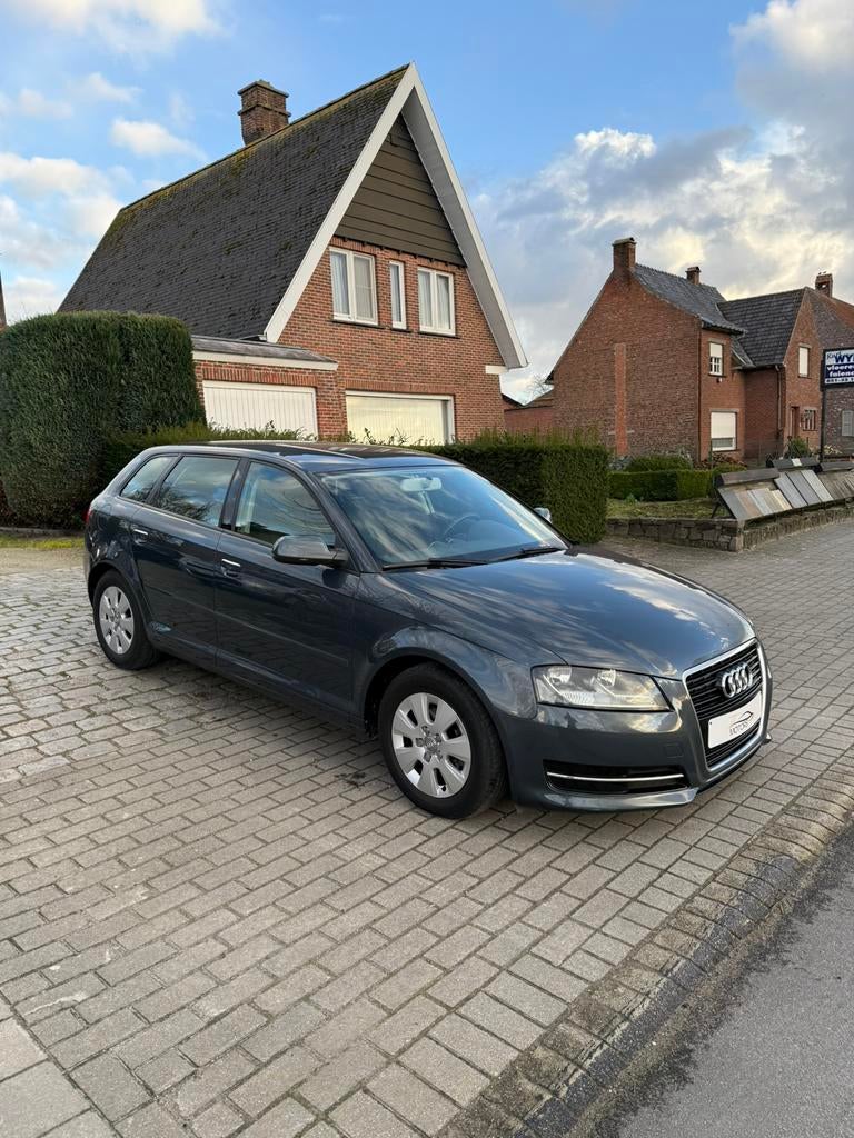 Mooie Audi A3 1.6 TDI 184000 km, Autos, Euro 5, Achat, Entreprise, Diesel