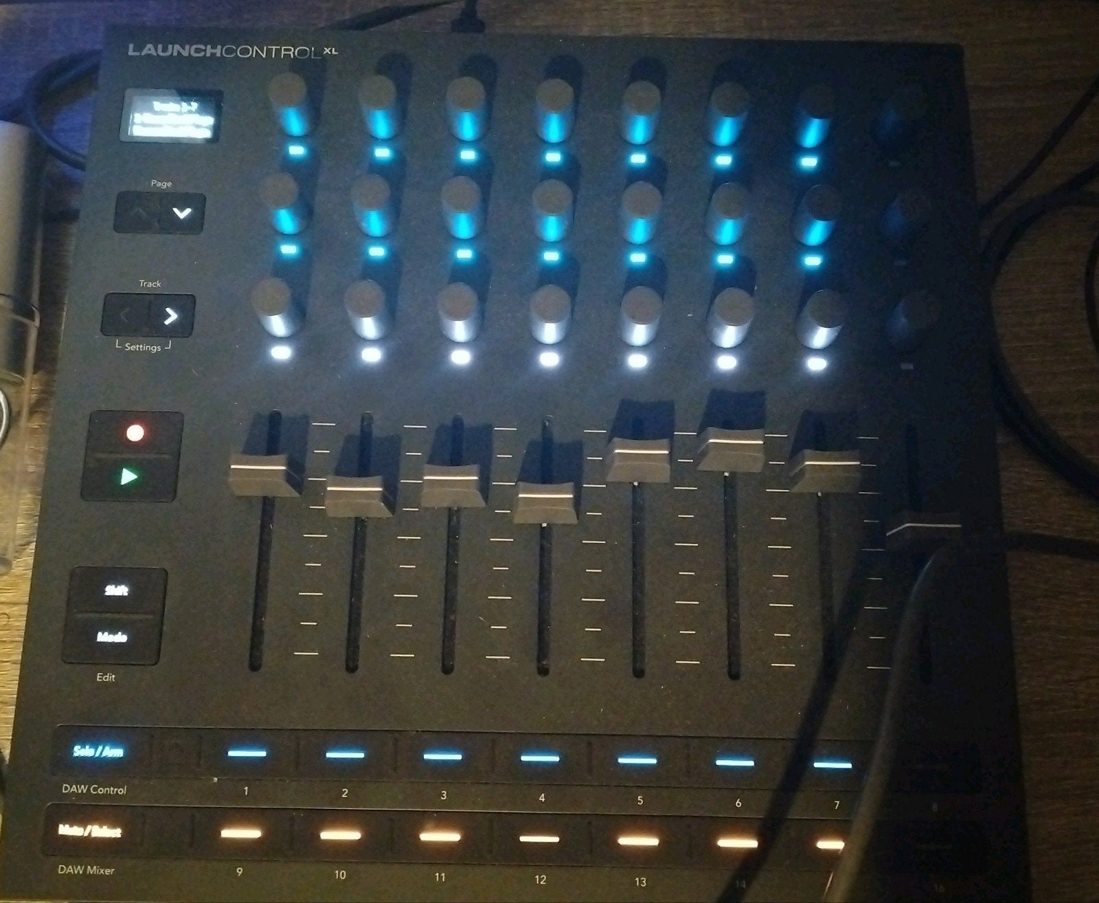 LaunchControl XL, Musique & Instruments, Enlèvement ou Envoi, Comme neuf, 10 à 20 canaux