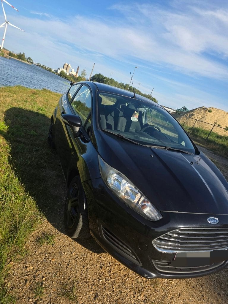 Ford Fiesta, Voorwielaandrijving, Euro 5, Stof, Zwart