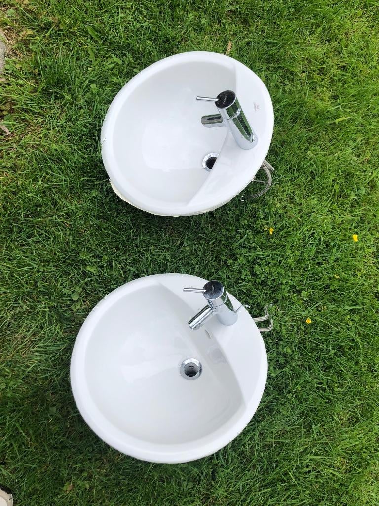 dubbele lavabo in witte kleur met mengkraan, Ophalen, Minder dan 50 cm, Gebruikt, Wasbak of Wastafel