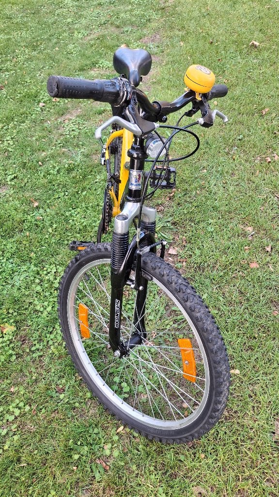 MINERVA 24" MTB jongensfiets ALLES OK + nieuw lichten +band, Fietsen en Brommers, Ophalen, 24 inch, Velgrem, Zo goed als nieuw