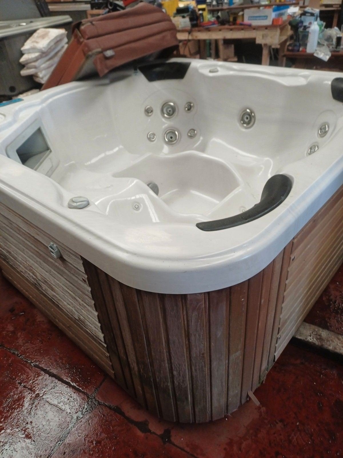 jacuzzi gratis geleverd geplaatst, Tuin en Terras, Ophalen of Verzenden