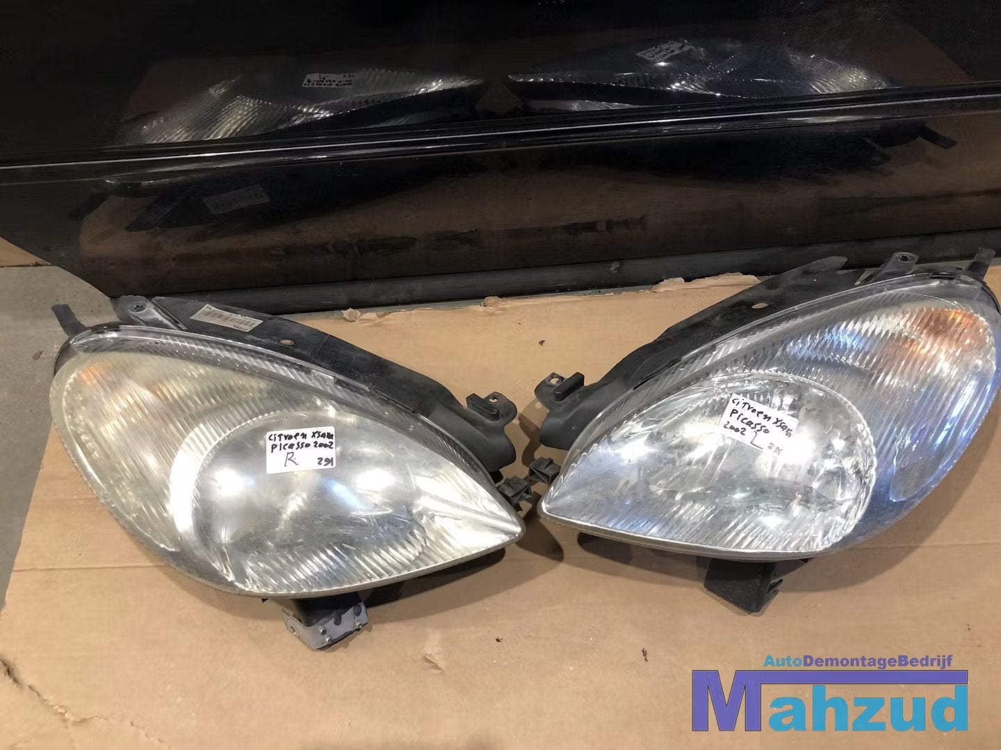 CITROEN XSARA PICASSO links rechts koplamp, Autos : Pièces & Accessoires, Citroën, Stellantis N.V., Utilisé, Taurusavenue 1
2132 LS  Hoofddorp, NL