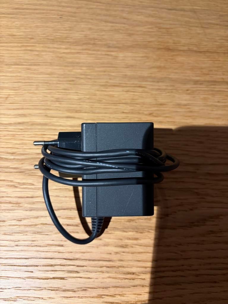 Oplader nintendo switch, Games en Spelcomputers, Ophalen of Verzenden, Zo goed als nieuw
