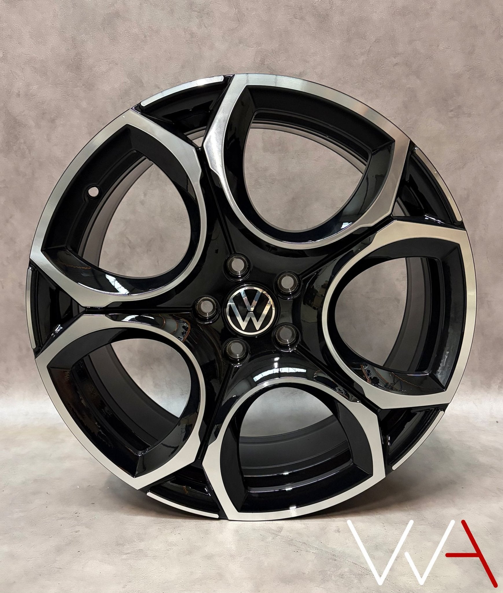 1x 19'' Volkswagen Golf 8 GTI Queenstown velg 5H0601025AT, Véhicule de tourisme, -, Pneu(s), 19 pouces