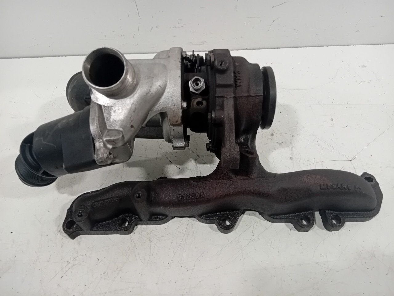 Turbo Volkswagen Golf, Van der Ven Autorecycling B.V., Gebruikt, Ettenseweg 76, 4706 PB Roosendaal, The Netherlands, Herkomst onderdeel bekend