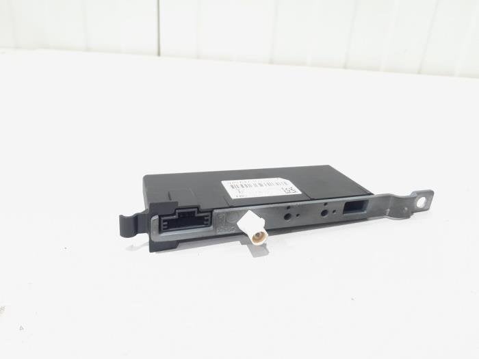 Antenne Versterker van een Porsche Panamera, Gebruikt, -, -, Porsche