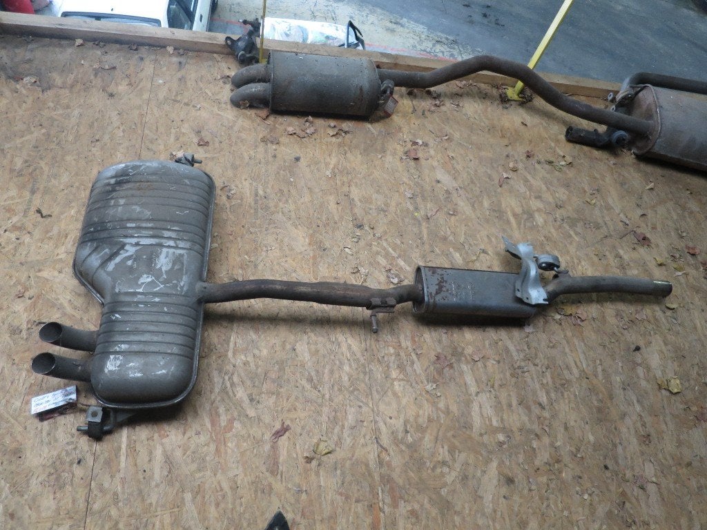 SILENCIEUX ARRIERE (ECHAPPEMENT) Volkswagen Golf IV (1J1), Autos : Pièces & Accessoires, Utilisé, Volkswagen