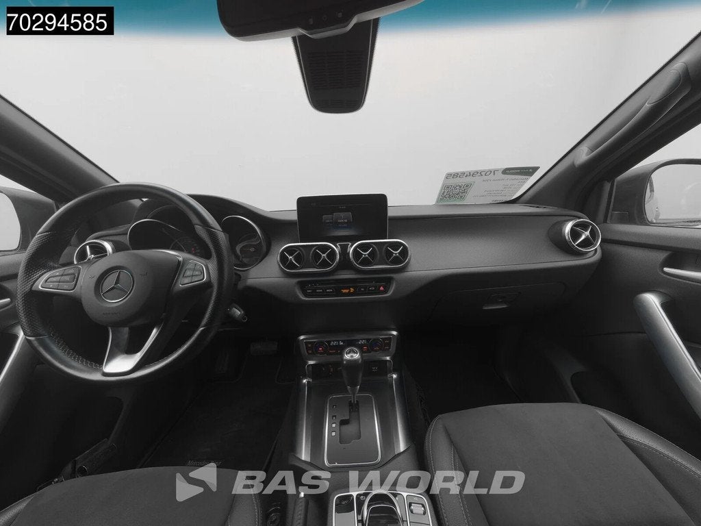 Mercedes X-Klasse 250d 4-matic Automaat Trekhaak LED Xenon N, Auto's, Mercedes-Benz, Automaat, Stof, Gebruikt, 4 cilinders