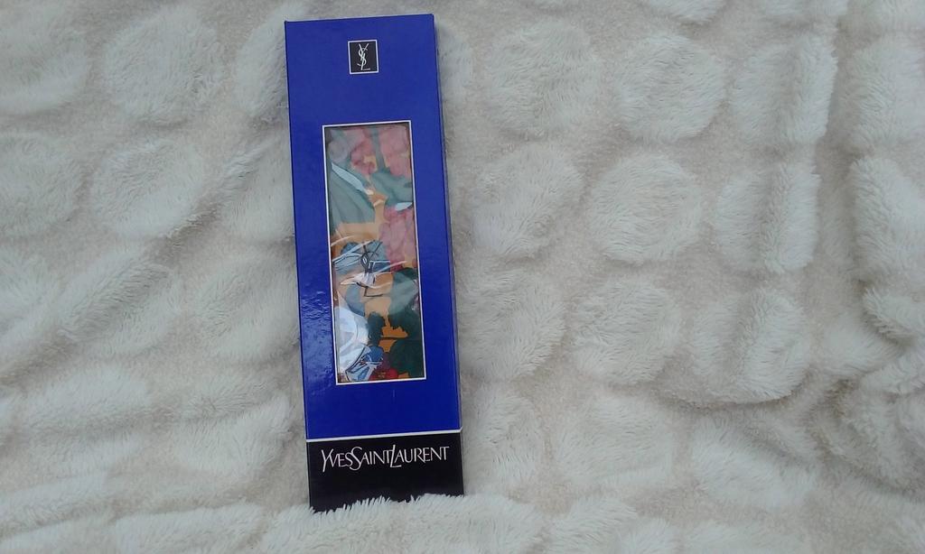 Yves Saint Laurent stropdas en buidel, Kleding | Heren, Stropdassen, Ophalen of Verzenden, Zo goed als nieuw
