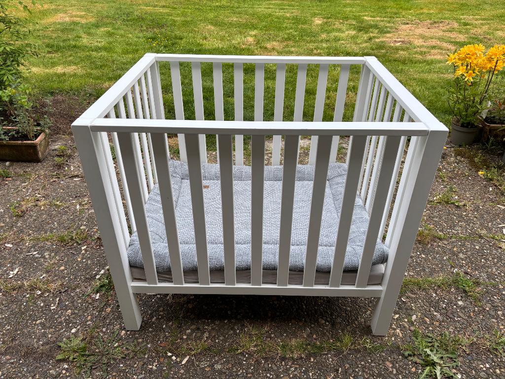 Babybox te koop, Ophalen, Zo goed als nieuw, Rechthoekig, In hoogte verstelbaar