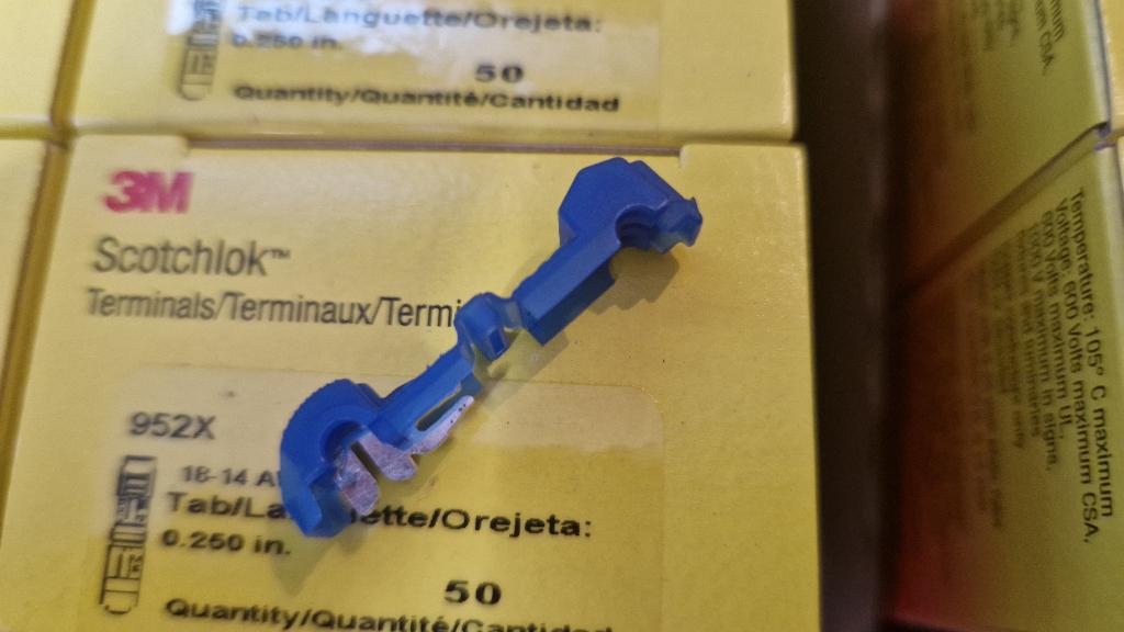 3M Scotchlok T-Tap Terminals (36 doosjes van 50), Ophalen of Verzenden, Nieuw, Overige typen