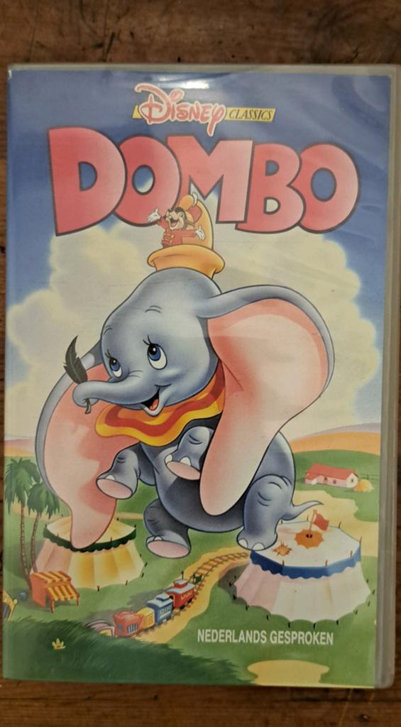 Disney Classics VHS Nederlands gesproken, Ophalen of Verzenden