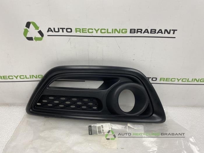 Pare-chocs grille d'un Renault Captur, -, 3 mois de garantie, Utilisé, -