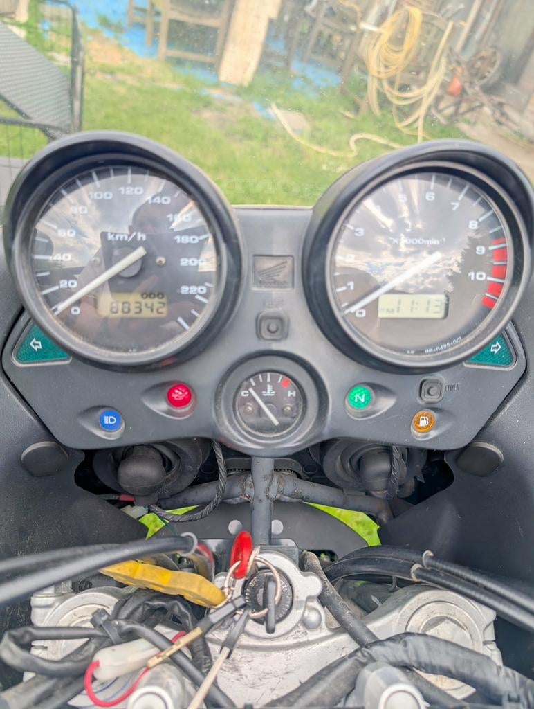 Honda varadero 1000. cc  bouwjaar 1999., Motoren, 2 cilinders, Occasion, Particulier, Toermotor