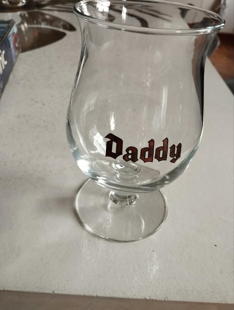 Duvelglas „Daddy”, Verzamelen, Ophalen