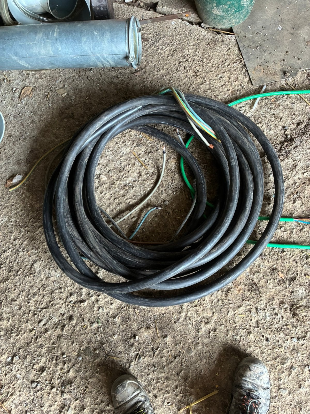 Cable electrique de 25 msouple en 5 g 25 carre, Enlèvement
