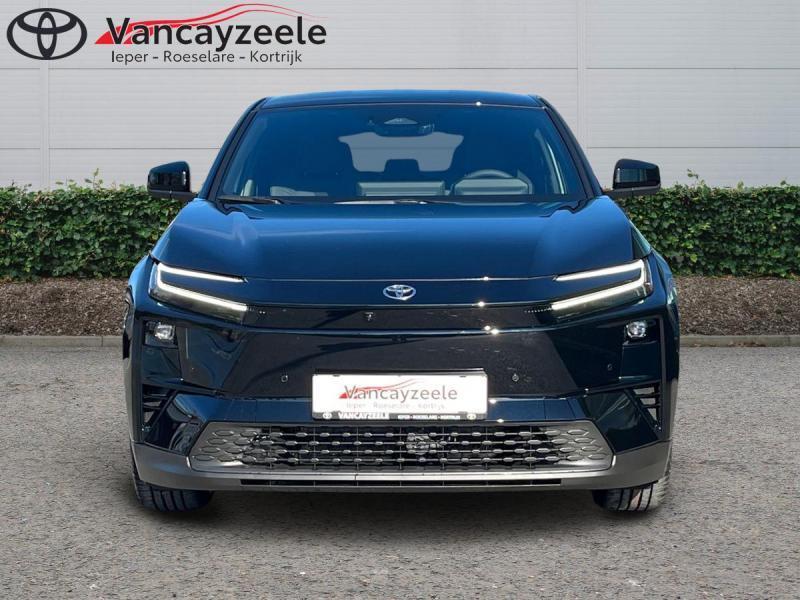Toyota C-HR Plus+Style Shadow Edition+360°cam+gps+sens V+A, Autos, Toyota, Achat, Noir, 5 portes, 254 kW