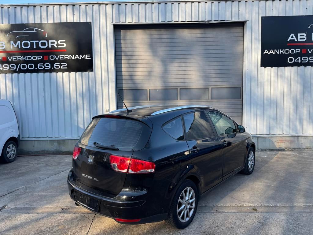Seat Altea XL 1.6TDI 2012 Automaat xenon navi full optie, Auto's, Automaat, Euro 5, Altea XL, Leder