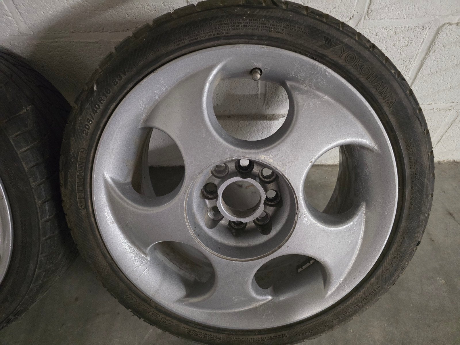 multi steek
opmaakset
komen van golf 1

helaas wel m, Auto-onderdelen, Ophalen, Gebruikt, 16 inch, Banden en Velgen