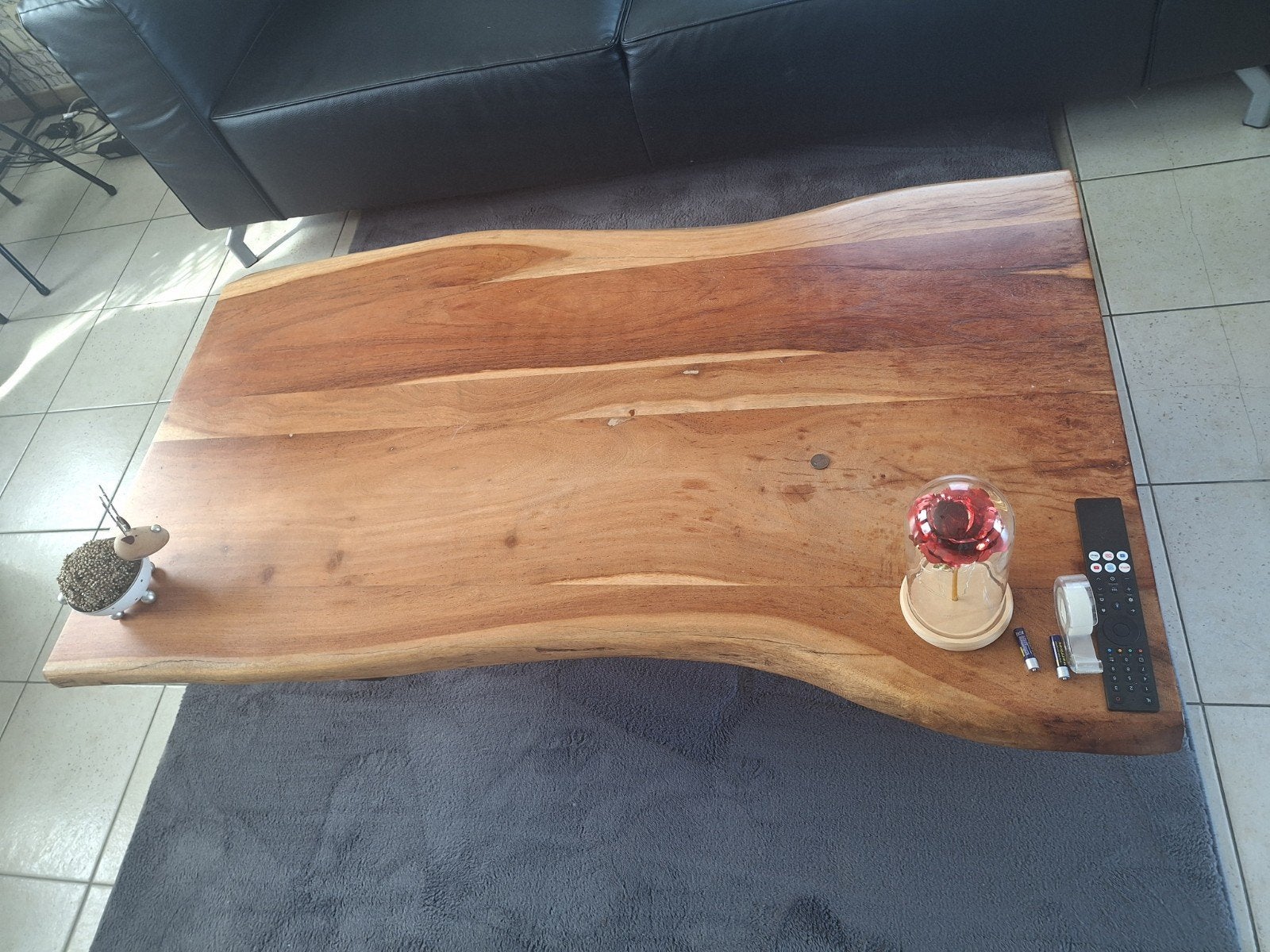 Boomstam salon tafel 135x75cm hoogte 42cm, Ophalen, Zo goed als nieuw, Overige vormen, Hout