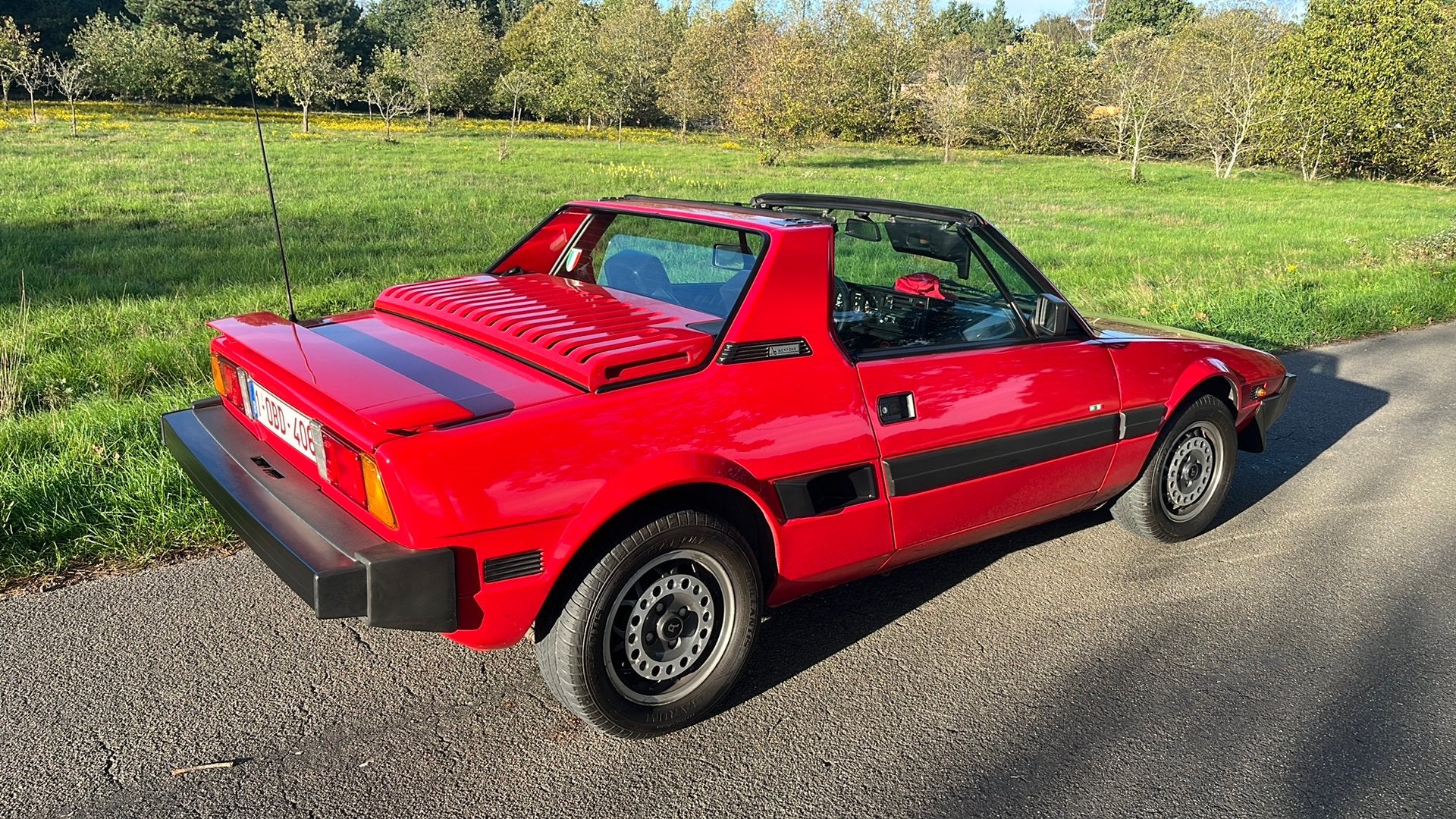 Bertone X1/9 ‘88 carb Prachtige staat!, Auto's, Achterwielaandrijving, Zwart, Cabriolet, Leder