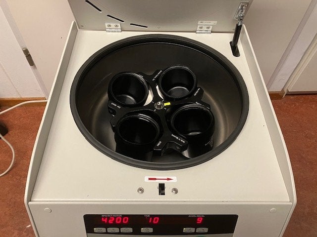 Centrifuge
