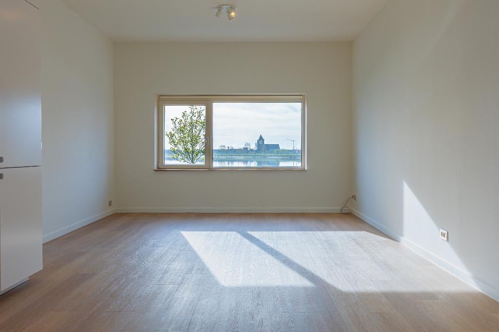 TE HUUR: appartement met zicht op de Spuikom, Immo, Appartements & Studios à louer, 50 m² ou plus, Ostende