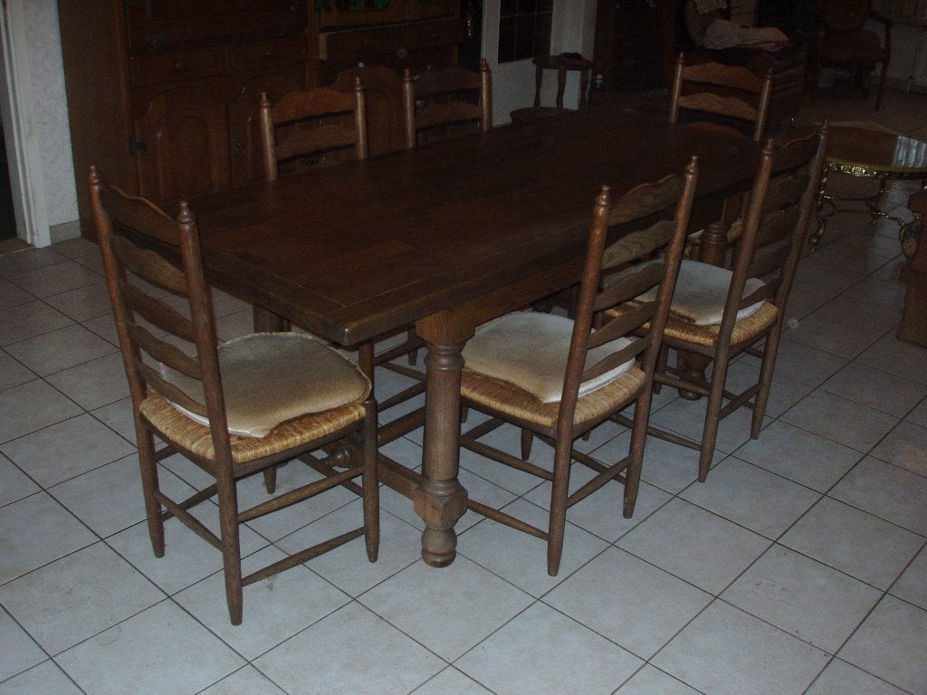 Eetplaats, Ophalen, Gebruikt, Vlaamse stijl, 4 tot 6 stoelen
