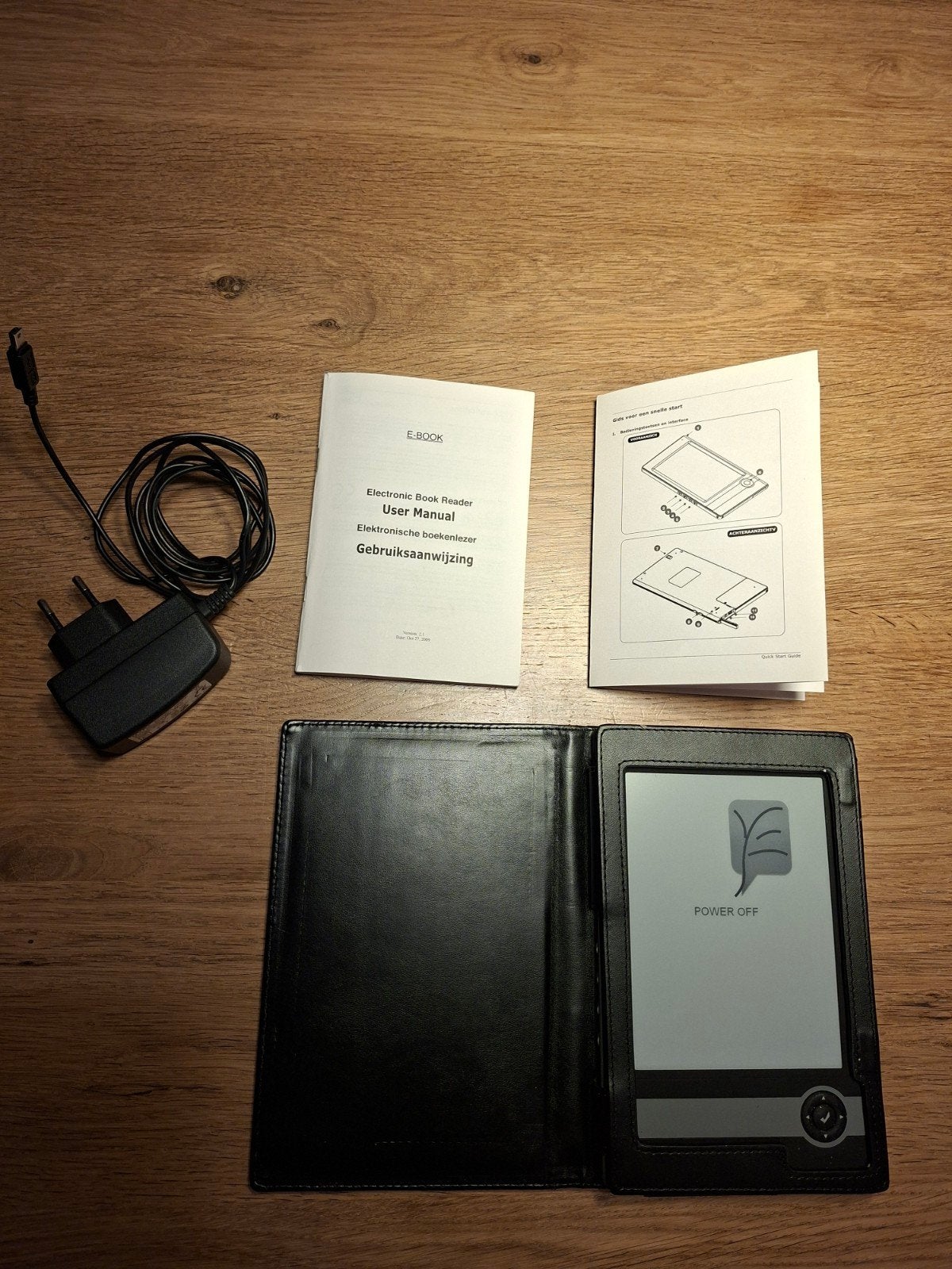 E-reader, goede staat, vraagprijs 20 euro, Ophalen