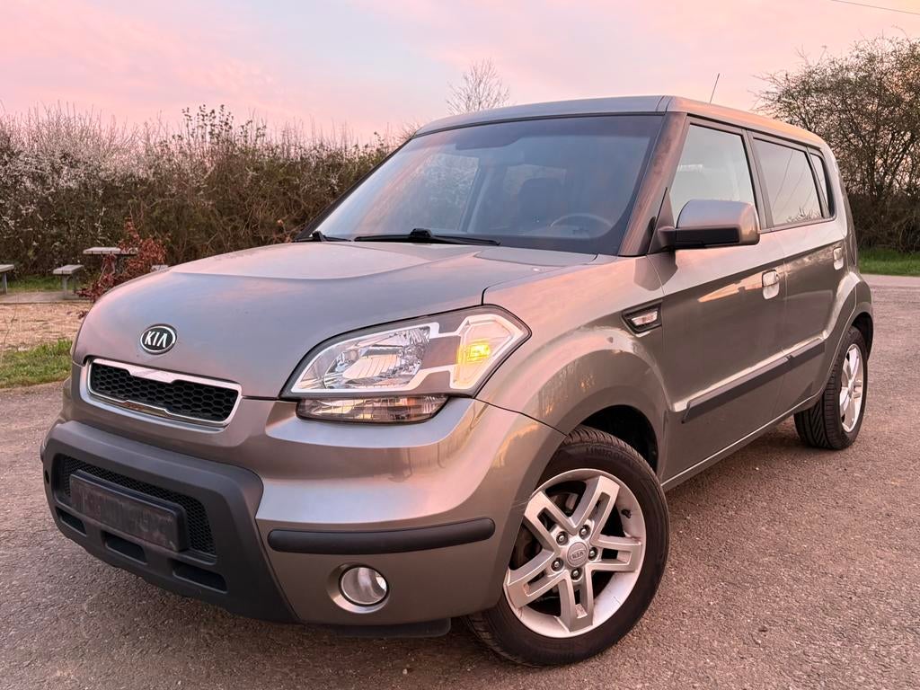 Kia soul 1.6 diesel SUV, Autos, Kia, Achat, Boîte manuelle, 5 portes, Diesel