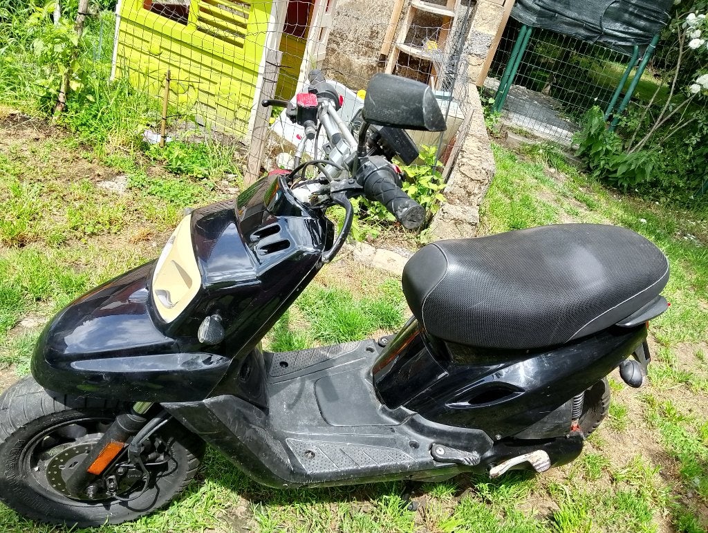 Scooter MBK, Enlèvement, Essence, Classe A (25 km/h), 25 cm³