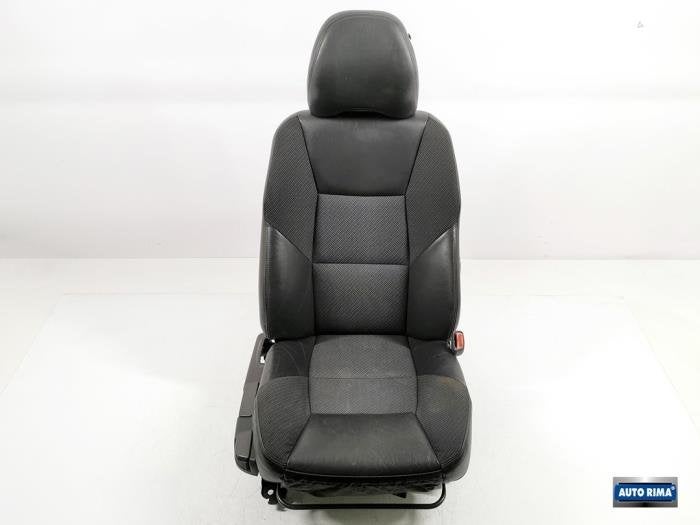 Siège droit d'un Volvo S60, -, 3 mois de garantie, -, -