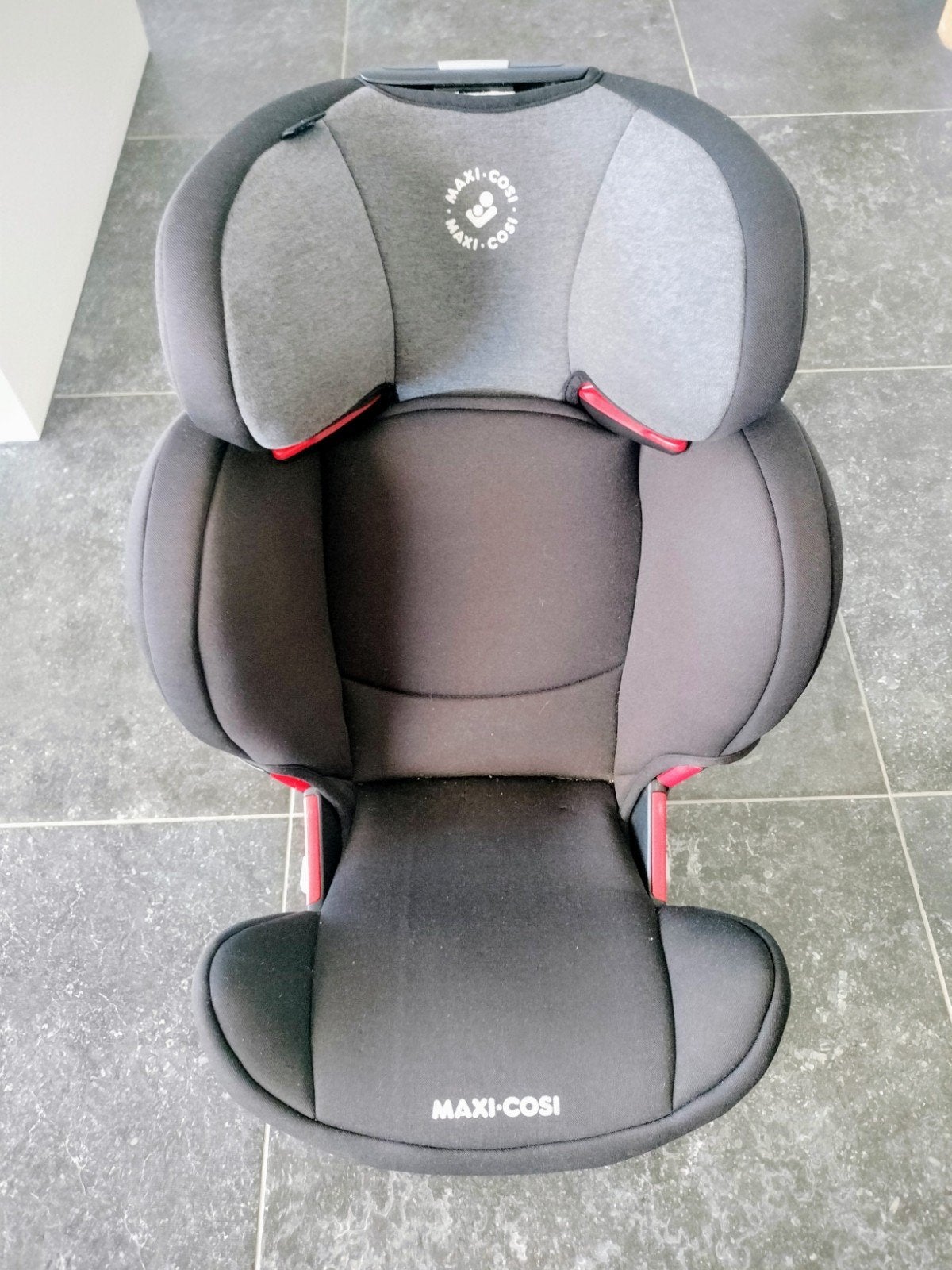 Maxi Cosi Rodifix AP, Ophalen