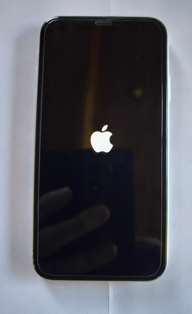 iPhone XR  64Gb, 80 %, Gebruikt, Wit, IPhone XR