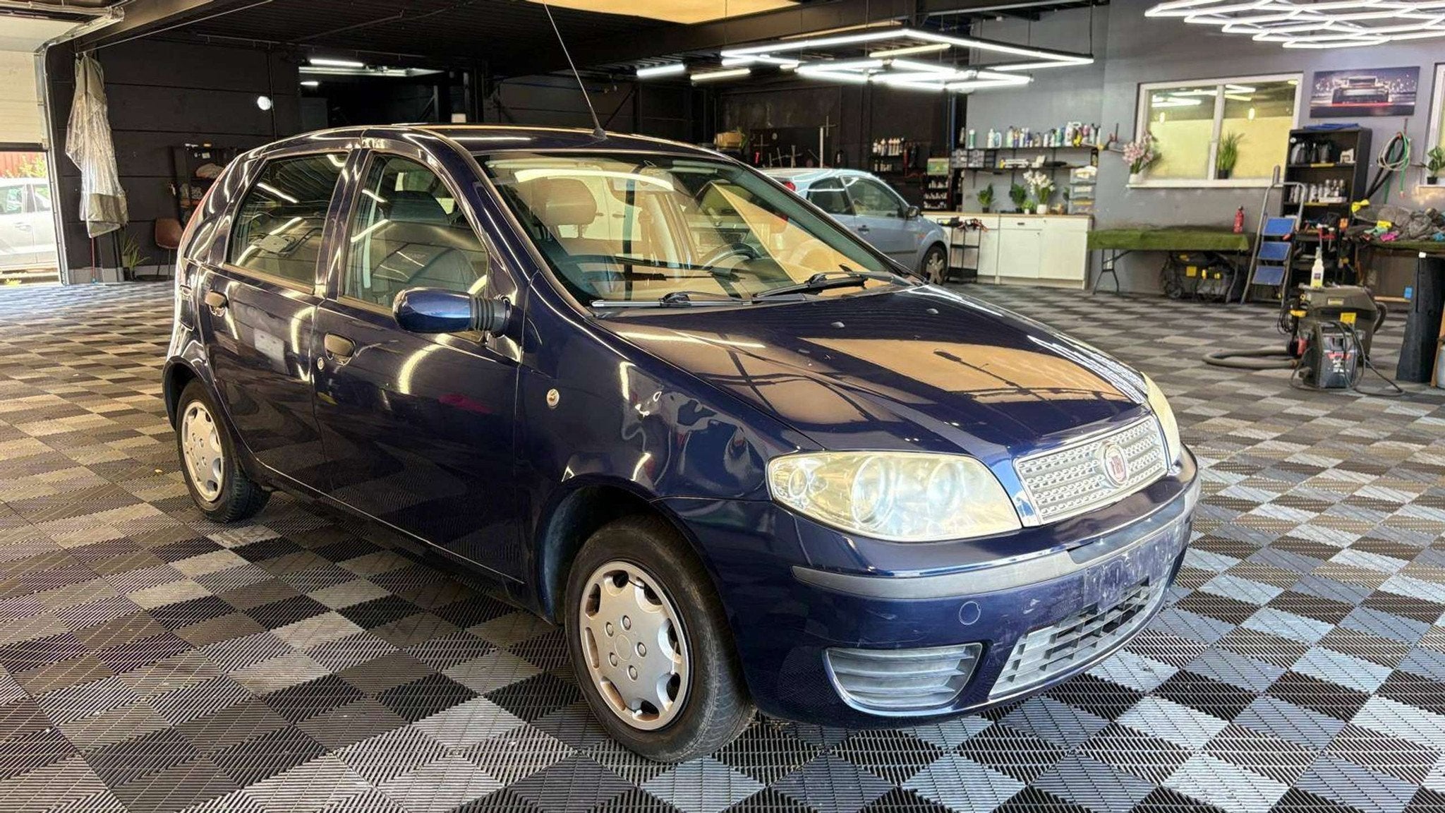 Fiat Punto 1.2 benzine manueel bj2008 5deurs eur4, Auto's, 59 pk, Elektrische ramen, Gebruikt, 1242 cc