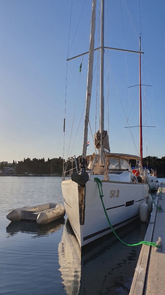 Location voilier Croatie - Lest-minutes, Watersport en Boten, Kajuitzeilboten en Zeiljachten, 11 m, 1.90 meter, Binnenboordmotor
